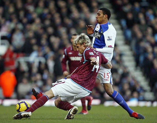 对阵曼城时 对阵曼城时