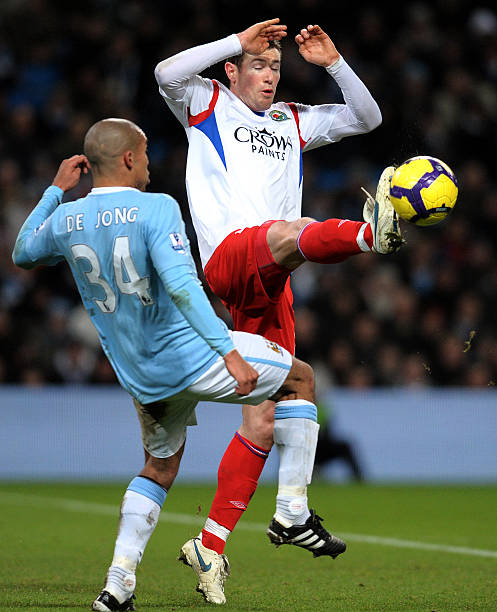 他继承了父 他继承了父